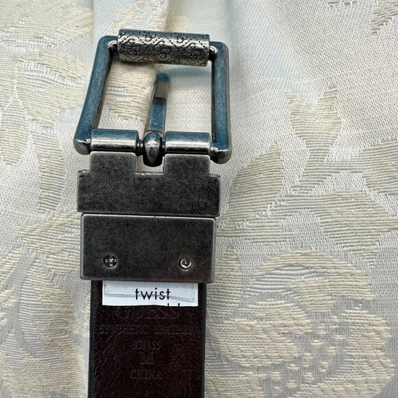 Guess Women's Reversible Synthetic Leather Alligator Print‎ Belt, Size M, Brown - Picture 6 of 9